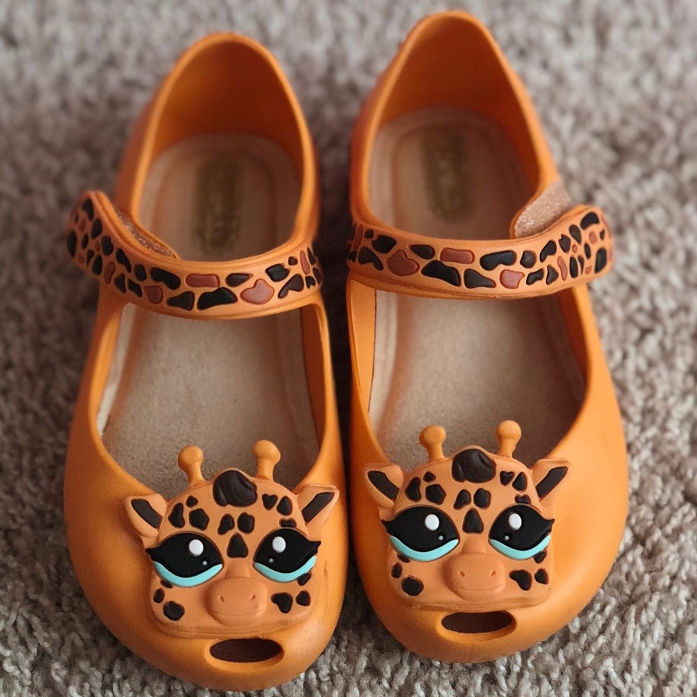 Mini Melissa Giraffe